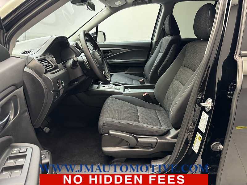 Used 2023 Honda Ridgeline Sport image 14