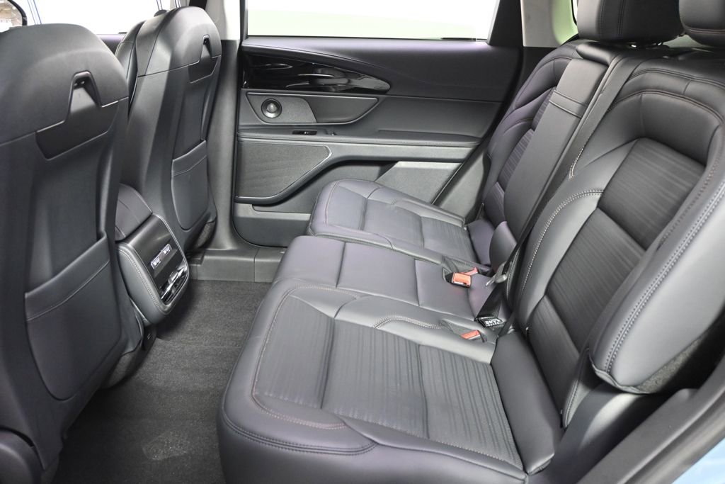 New 2026 Lincoln Nautilus Reserve w/ Jet Appearance Package image 21