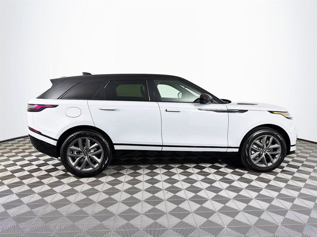 Used 2026 Land Rover Range Rover Velar Dynamic SE image 4