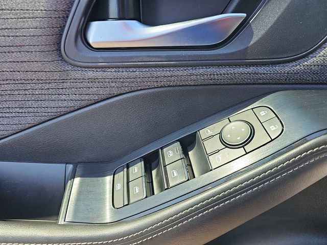 Used 2021 Nissan Rogue SV FWD image 23