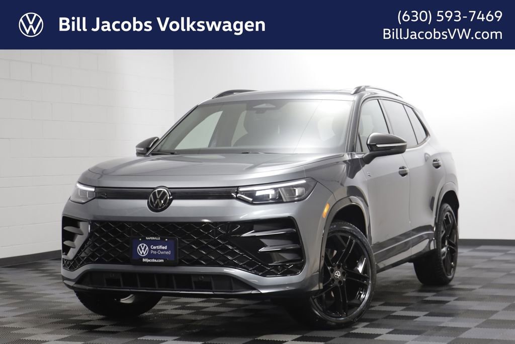 Used 2025 Volkswagen Tiguan SE R-Line AWD/4WD image 1