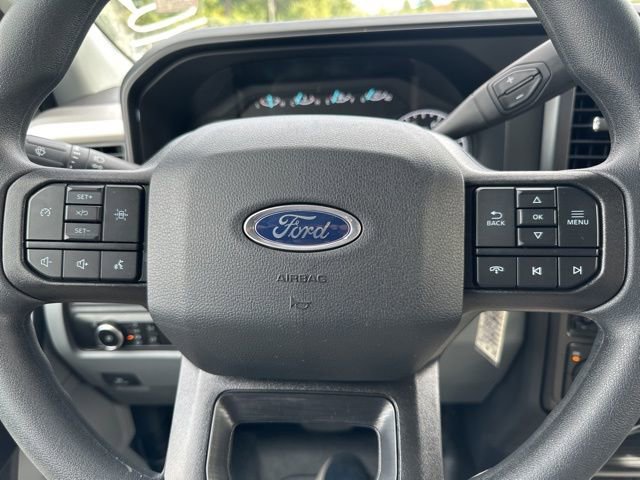 New 2026 Ford F550 4x4 SuperCab Super Duty image 15