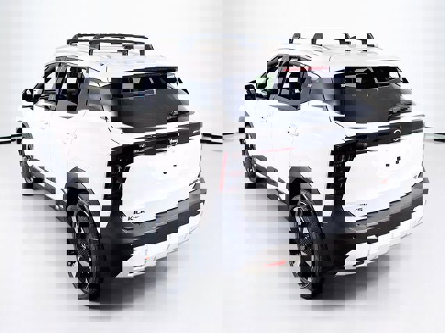 New 2026 Nissan Kicks SR w/ Cold Weather Package image 7