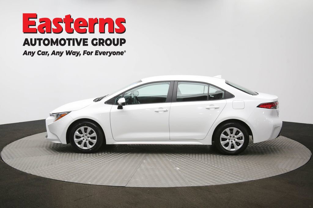 Used 2024 Toyota Corolla LE image 59