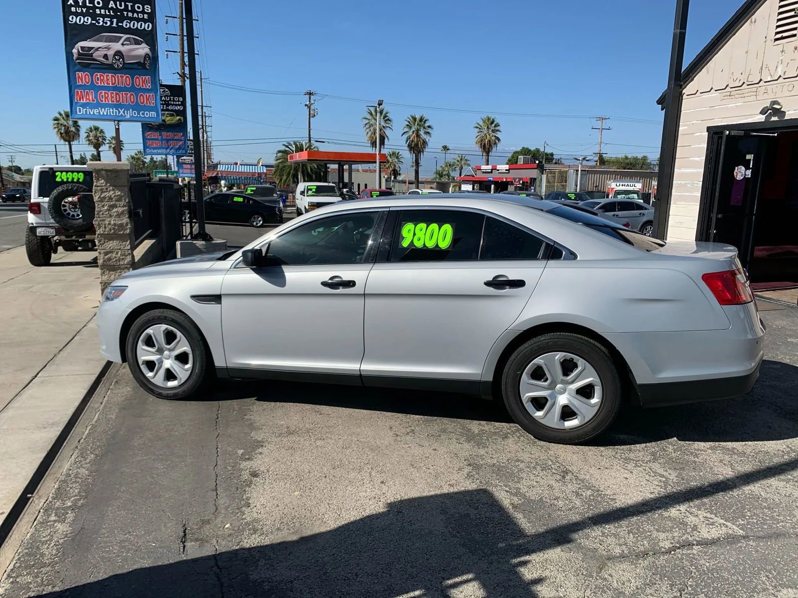 Used 2018 Ford Taurus Police Interceptor FWD image 3