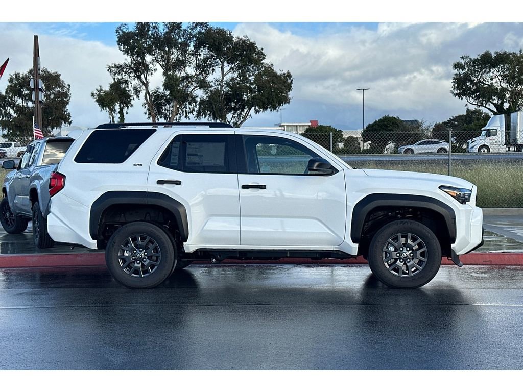 New 2026 Toyota 4Runner SR5 image 3