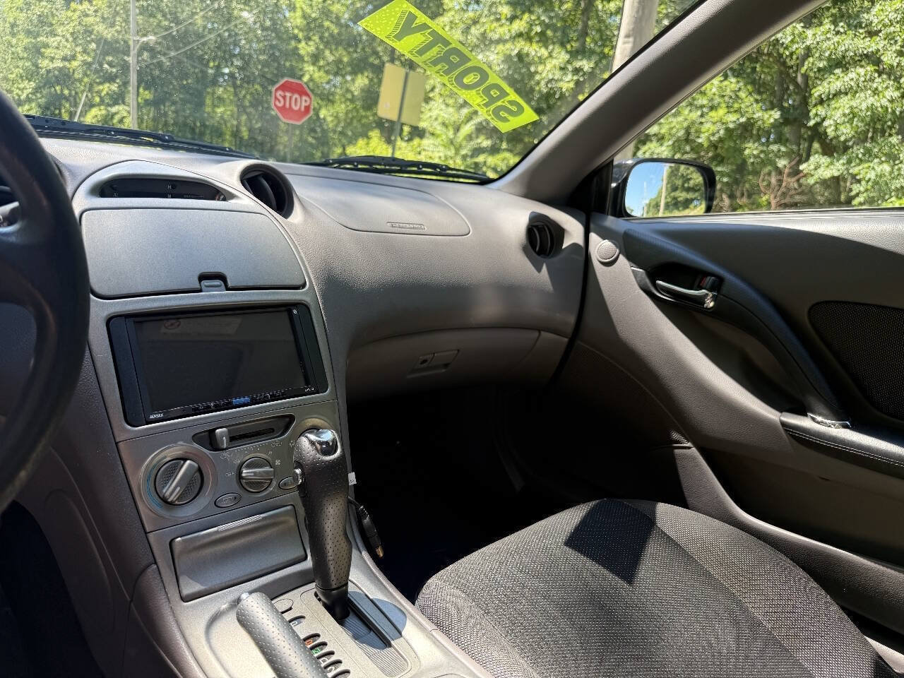 Used 2001 Toyota Celica GT FWD image 11