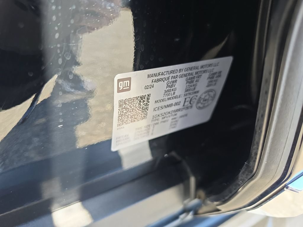 Certified 2024 GMC Yukon XL SLT w/ SLT Luxury Package AWD/4WD image 40