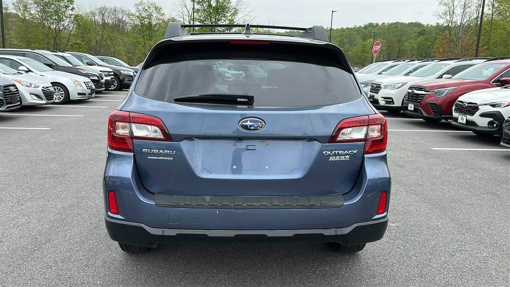Used 2017 Subaru Outback 2.5i Premium AWD/4WD image 6