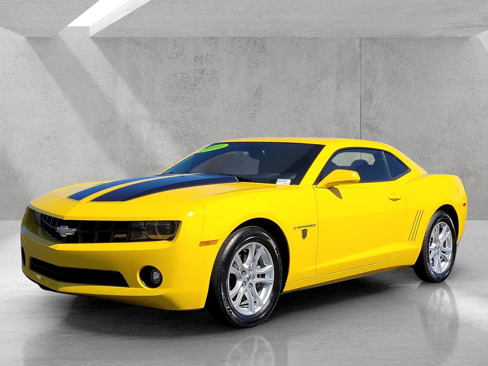 Used 2010 Chevrolet Camaro LT w/ RS Package image 8