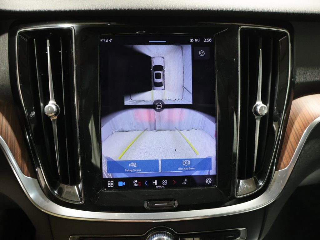 Used 2024 Volvo S60 B5 Plus image 26