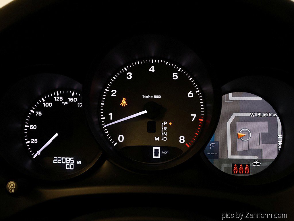 Used 2023 Porsche Macan S image 17