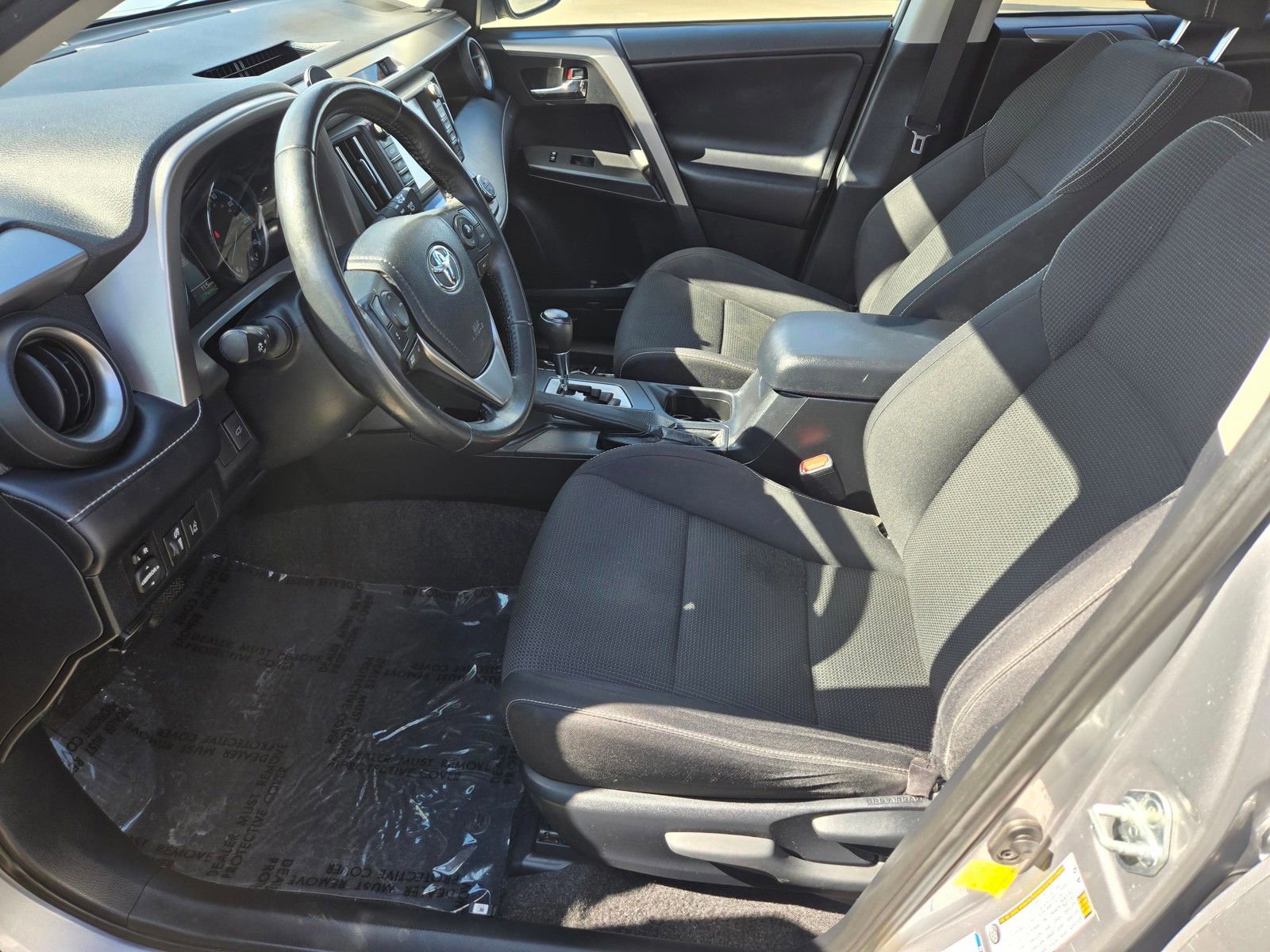 Used 2018 Toyota RAV4 XLE w/ Convenience Package AWD/4WD image 12