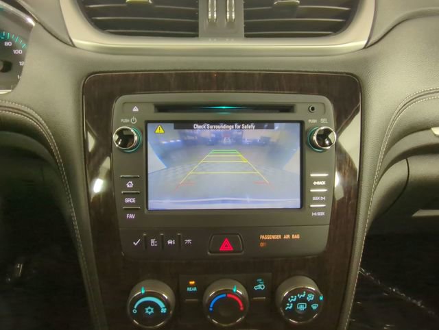 Used 2016 Chevrolet Traverse LT w/ Style and Technology Package image 23