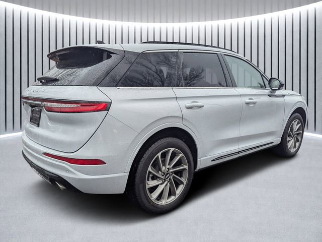 New 2026 Lincoln Corsair Grand Touring image 3