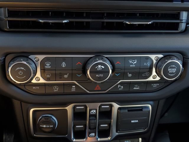 New 2026 Jeep Gladiator Rubicon AWD/4WD image 30