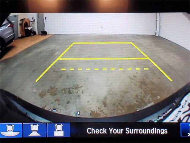 Used 2018 Honda CR-V Touring image 29