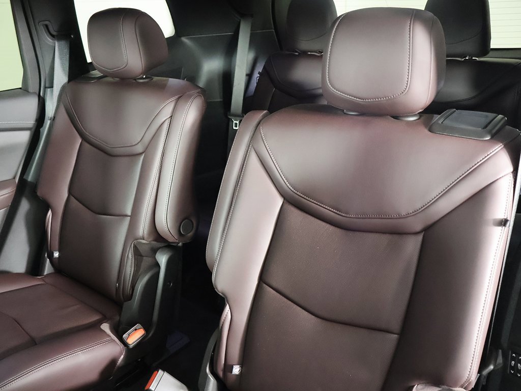 Used 2024 Cadillac XT6 Premium Luxury w/ LPO, Floor Liner Package image 37