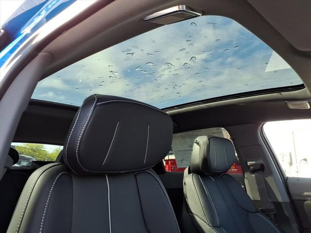 New 2026 Cadillac Optiq Luxury 2 RWD image 23