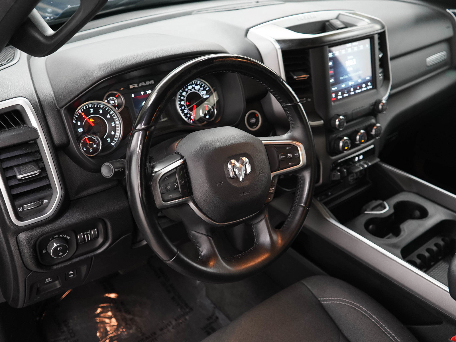 Used 2019 RAM 1500 Big Horn AWD/4WD image 19