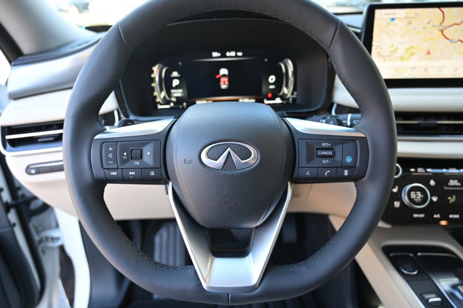 Used 2023 INFINITI QX60 Luxe w/ Cargo Package AWD/4WD image 26