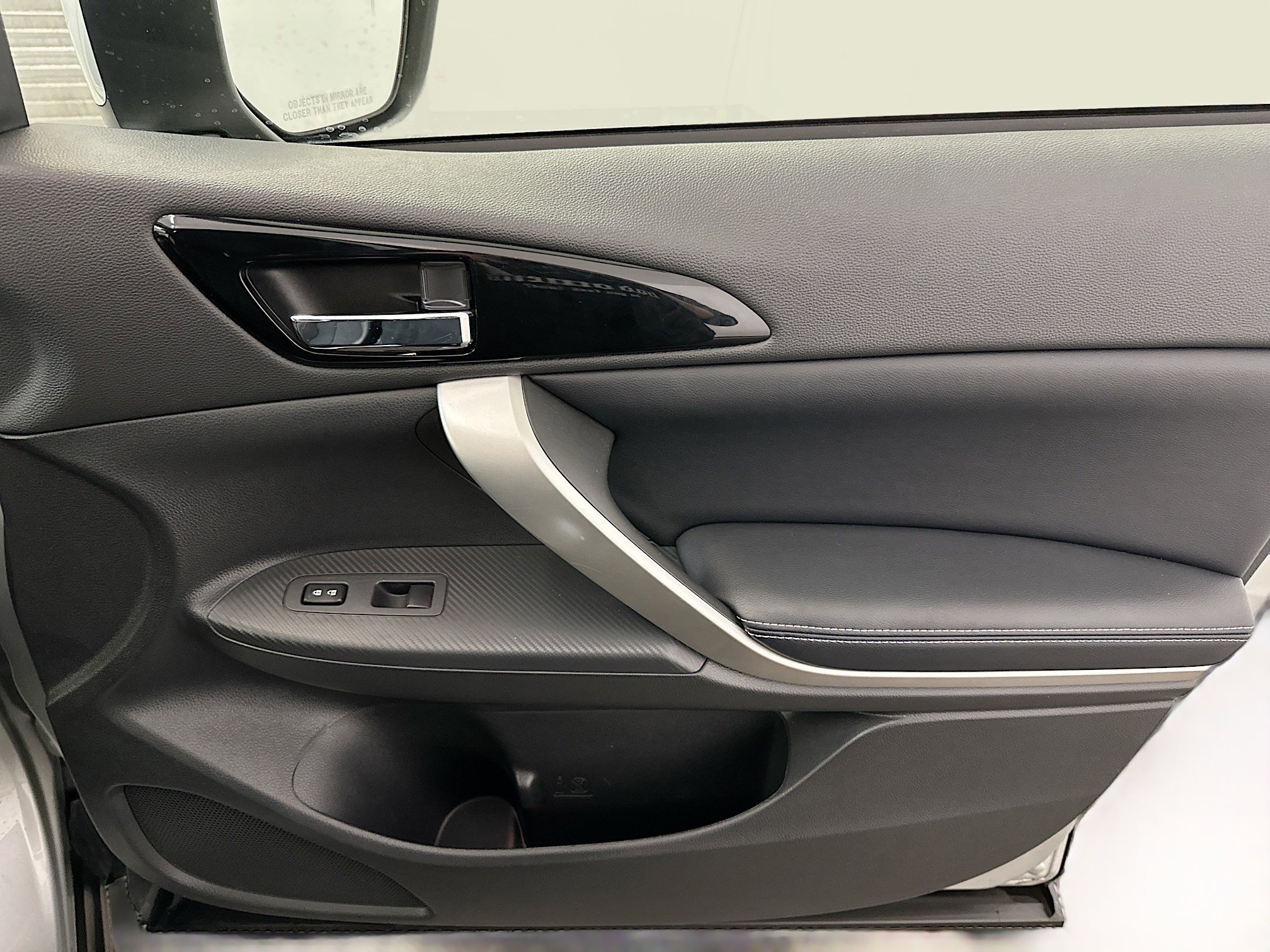 Used 2025 Mitsubishi Eclipse Cross SE image 34