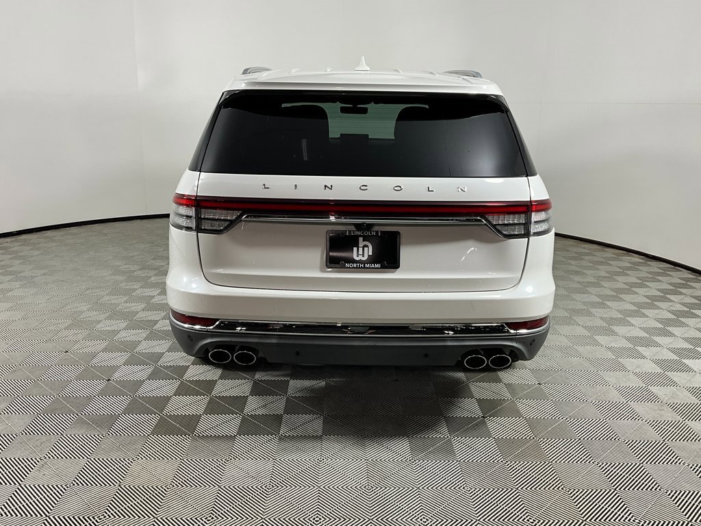 Certified 2020 Lincoln Aviator Reserve image 8
