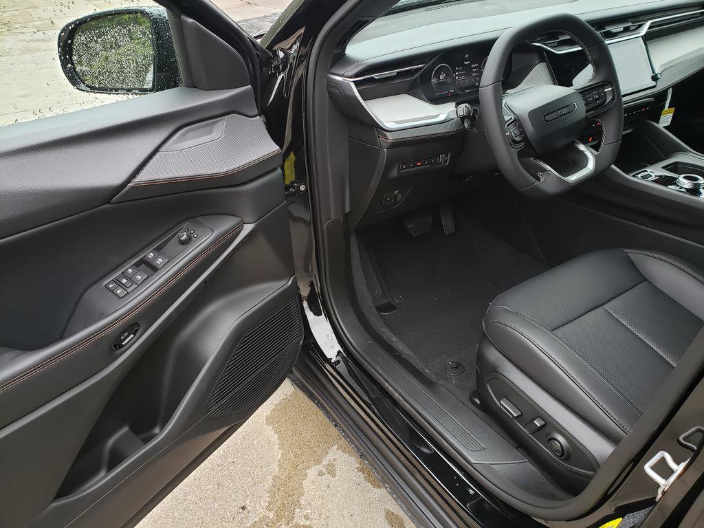 New 2026 Jeep Cherokee Limited AWD/4WD image 12
