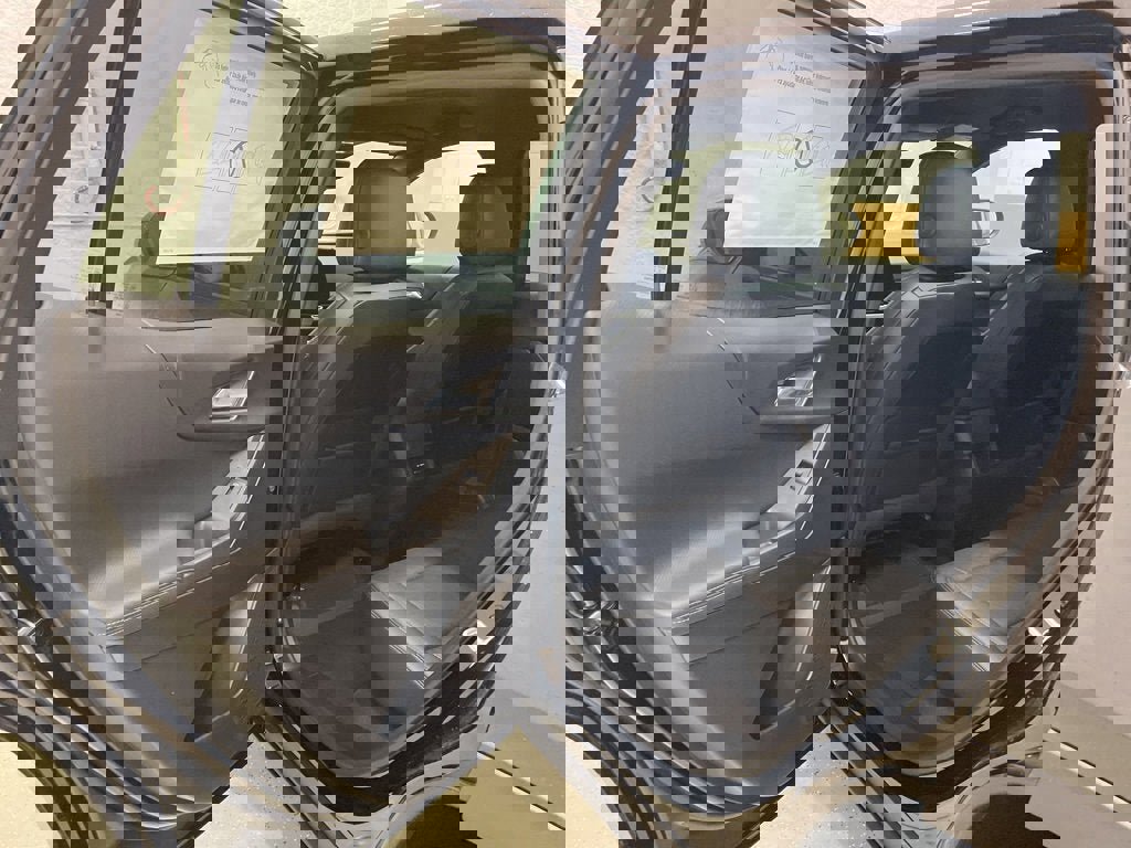 New 2026 Chevrolet Equinox LT w/ Convenience Package II image 28