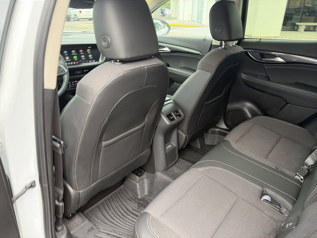 Used 2023 Buick Envision Preferred w/ Sport Touring Package AWD/4WD image 28