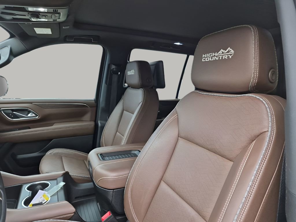Used 2023 Chevrolet Tahoe High Country w/ Premium Package 2 image 32