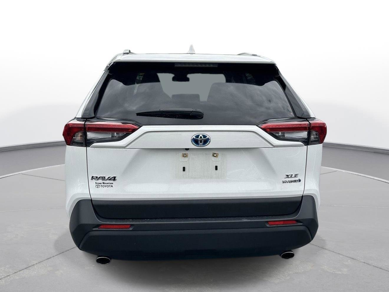 Used 2024 Toyota RAV4 XLE AWD/4WD image 7