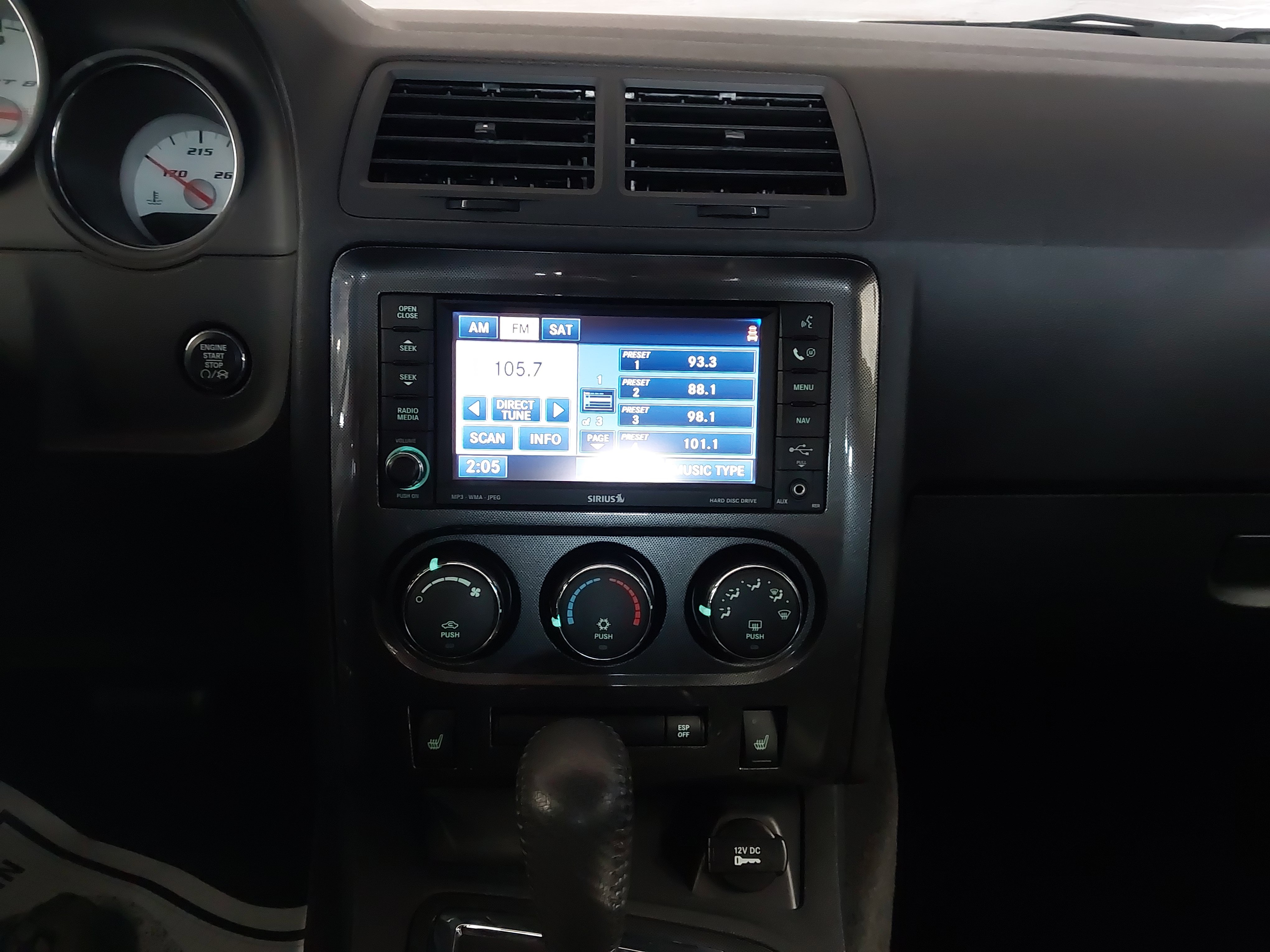 Used 2008 Dodge Challenger SRT8 RWD image 21