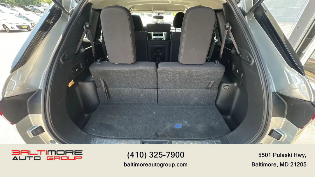 Used 2022 Mitsubishi Outlander ES image 29