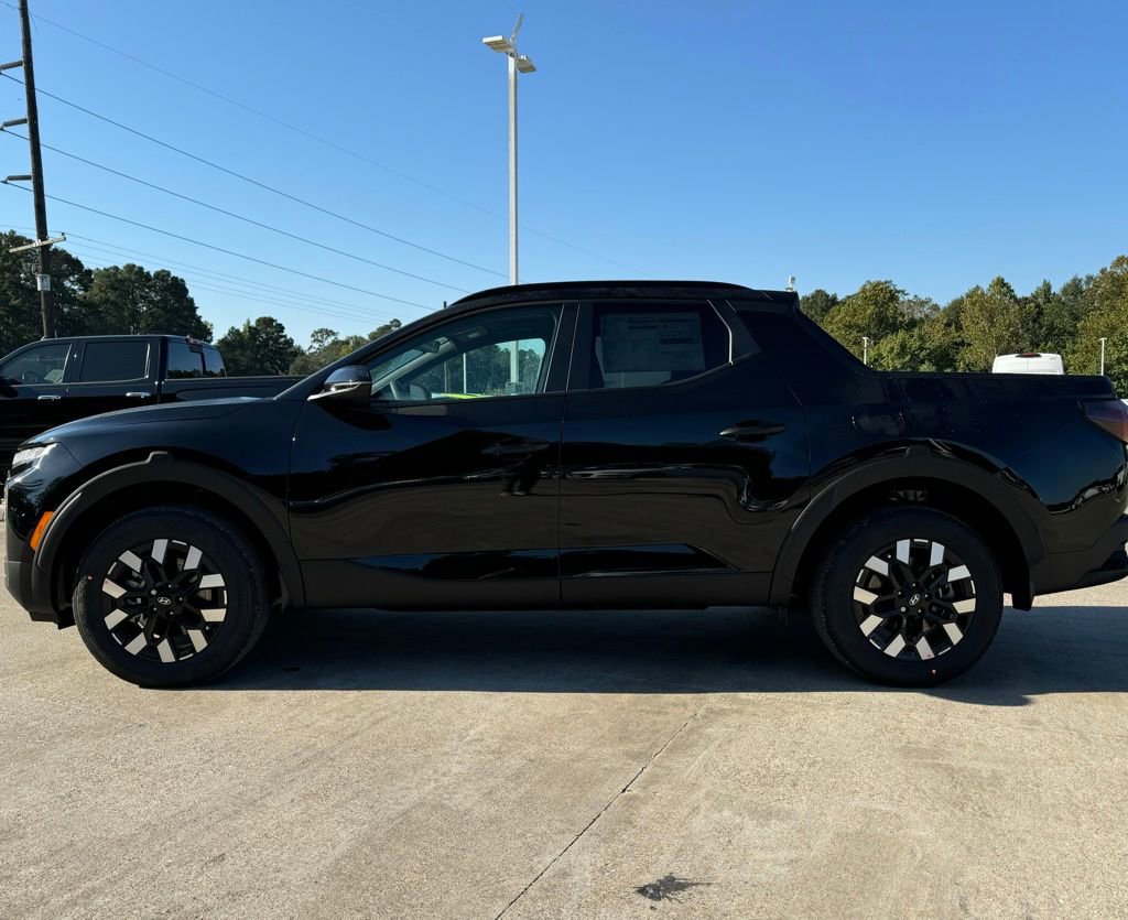 Certified 2025 Hyundai Santa Cruz SEL image 12