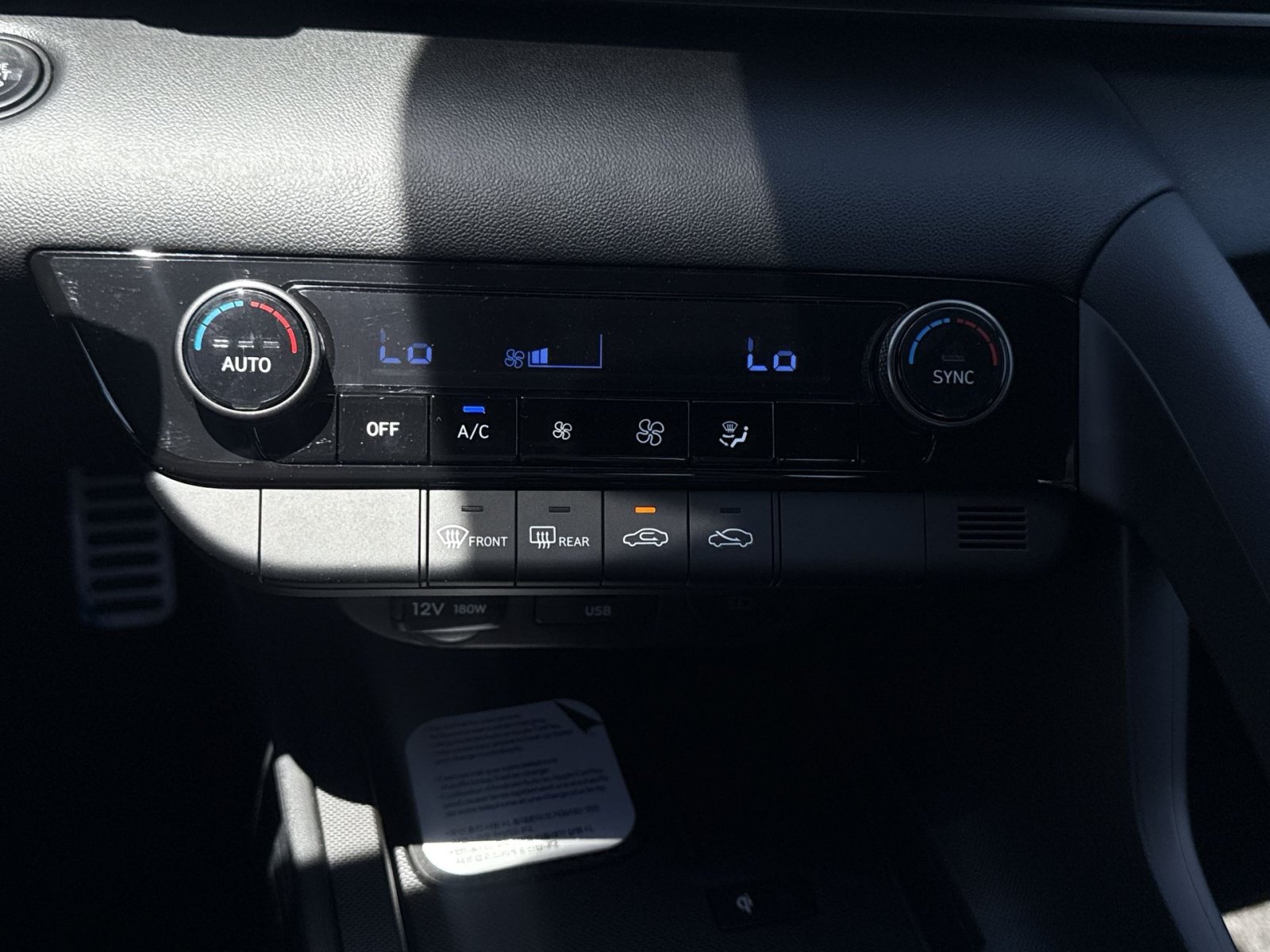 New 2026 Hyundai Elantra Sport FWD image 20