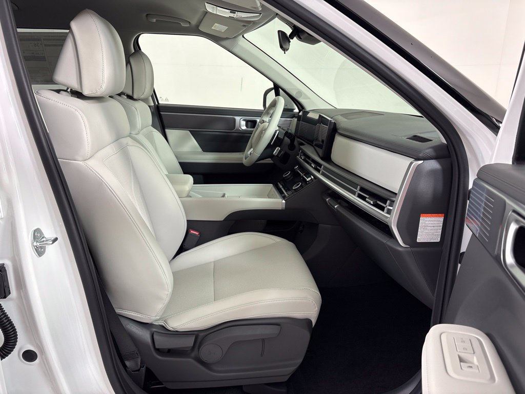 New 2027 Hyundai Santa Fe SEL FWD image 12