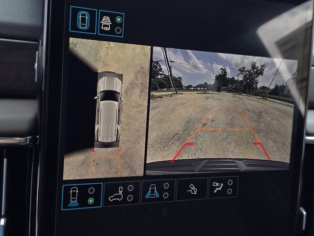 New 2026 GMC Yukon Denali Ultimate AWD/4WD image 26