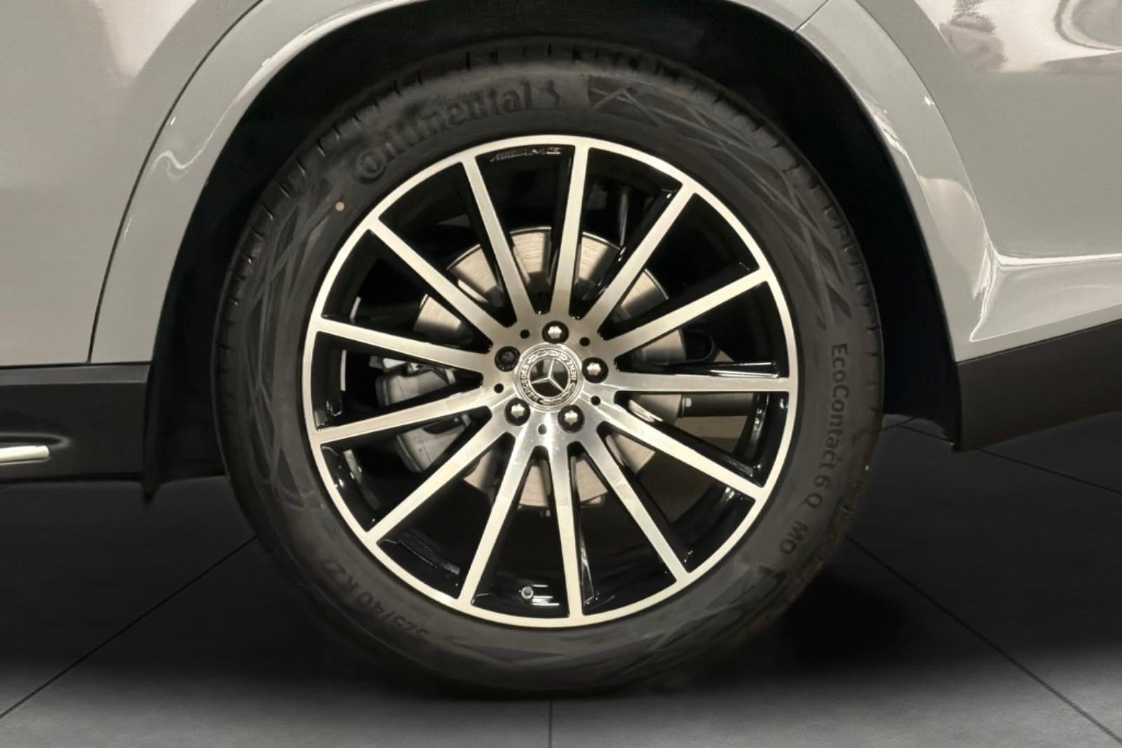 New 2026 Mercedes-Benz GLS 450 4MATIC image 27