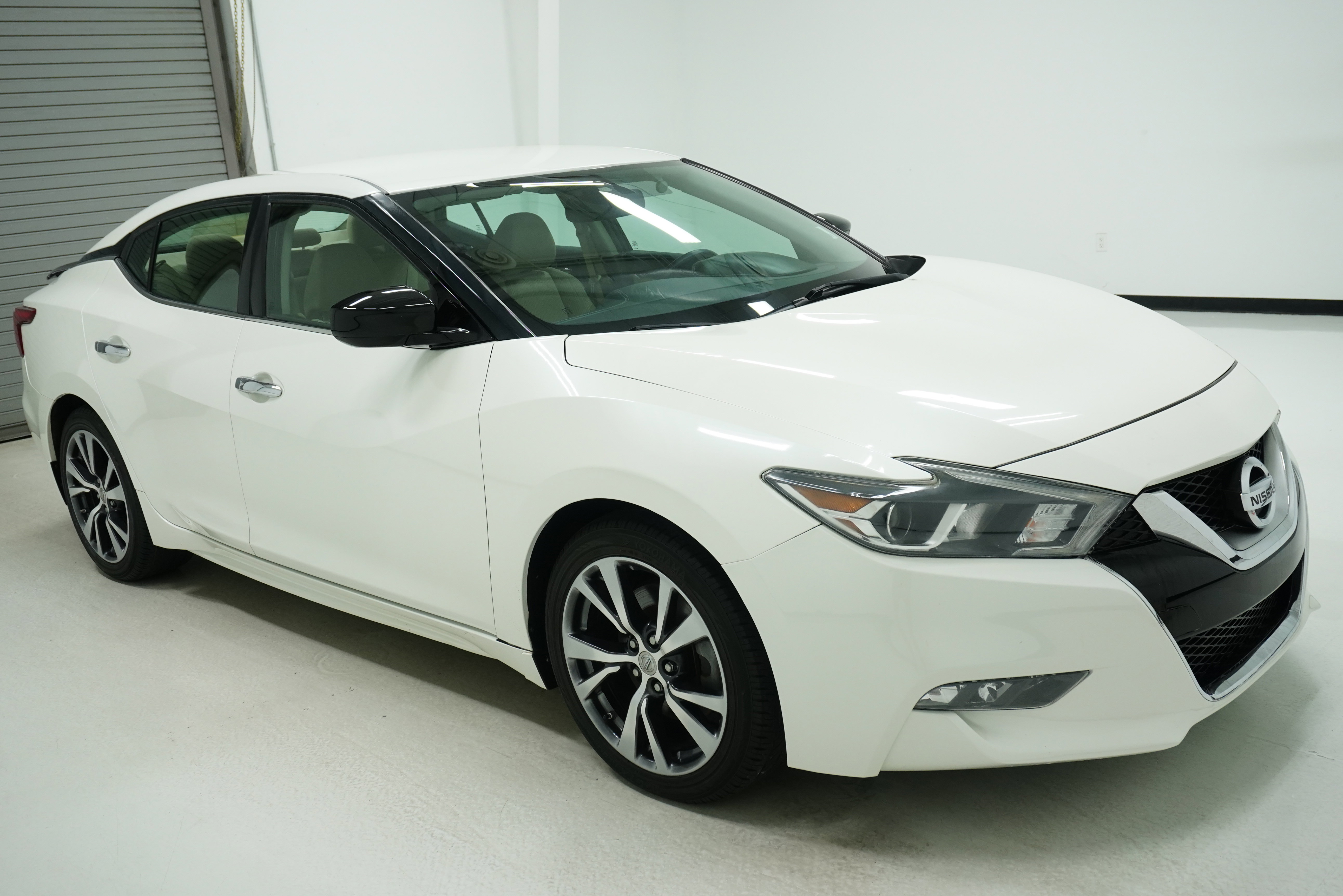 Used 2016 Nissan Maxima 3.5 S image 3