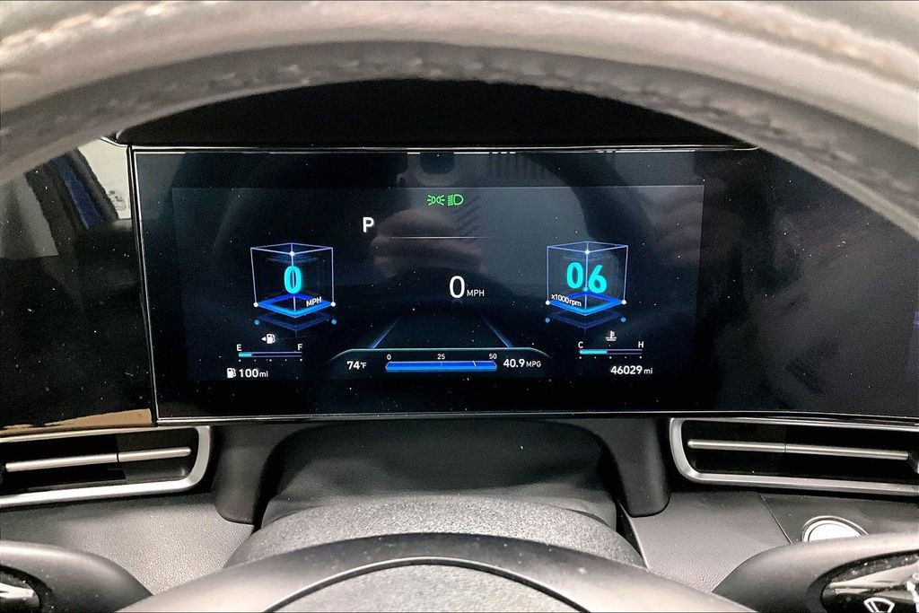 Used 2023 Hyundai Elantra SEL w/ Convenience Package image 25