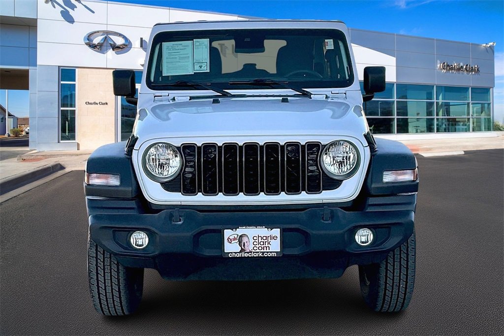 Used 2024 Jeep Wrangler Sport S image 3