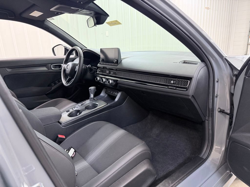 Used 2026 Honda Civic Sport image 28