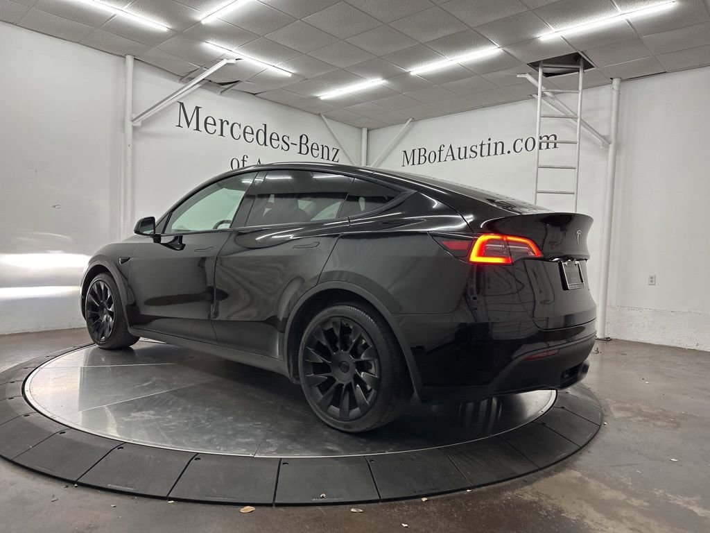 Used 2021 Tesla Model Y Long Range AWD/4WD image 5