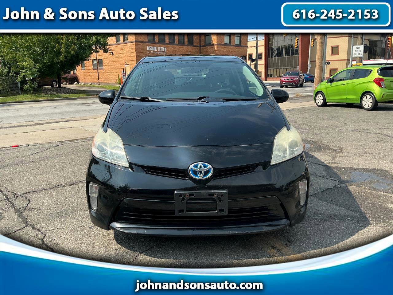 Used 2012 Toyota Prius Three w/ Solar Roof Pkg image 1
