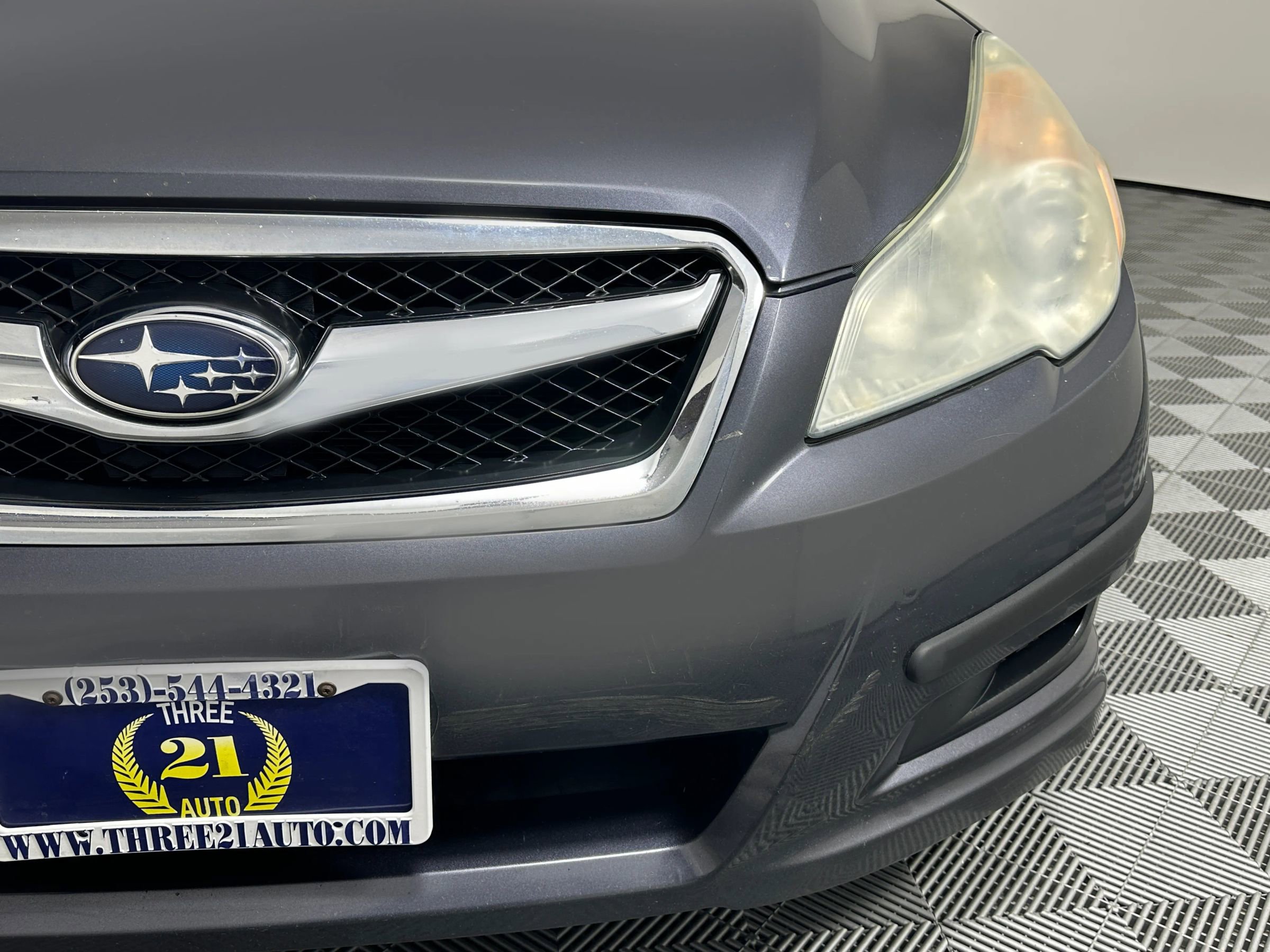 Used 2011 Subaru Legacy 2.5i Premium image 6