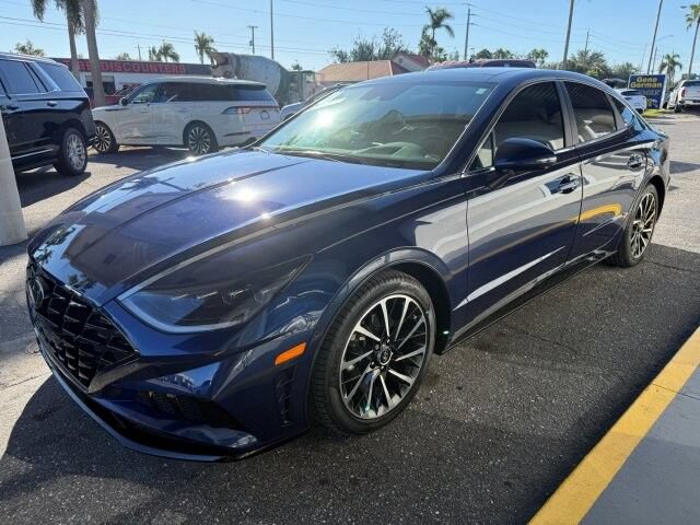 Used 2021 Hyundai Sonata Limited FWD image 3