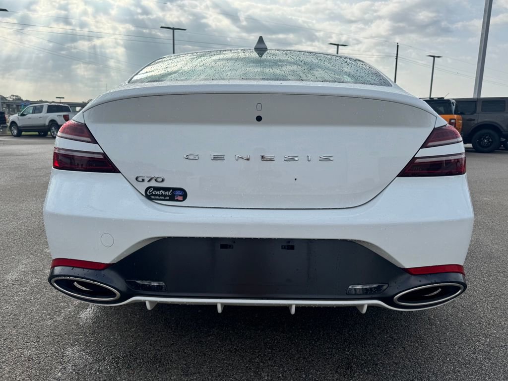 Used 2025 Genesis G70 2.5T RWD image 5