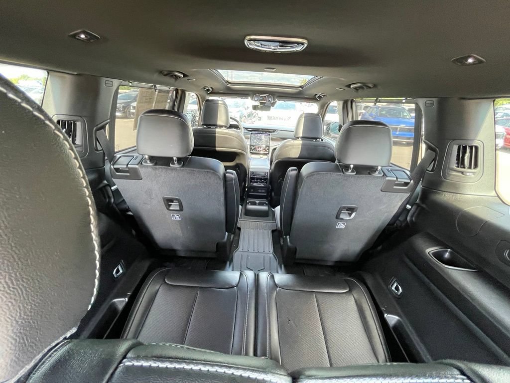 Used 2025 Jeep Grand Cherokee L Limited w/ Luxury Tech Group II AWD/4WD image 25