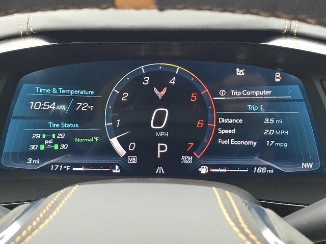 Used 2024 Chevrolet Corvette Stingray Premium Cpe w/ Z51 Performance Package RWD image 32